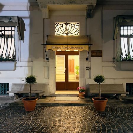 Monte Marsicano Hotel Pescasseroli Exterior foto