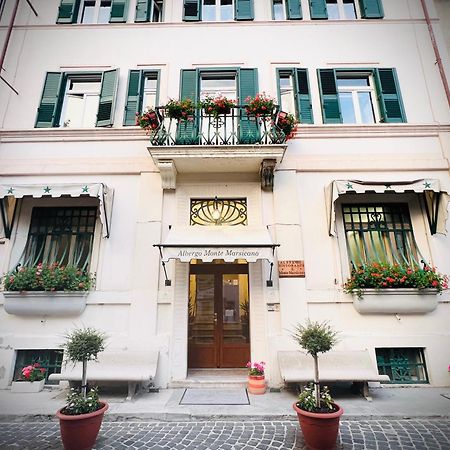Monte Marsicano Hotel Pescasseroli Exterior foto