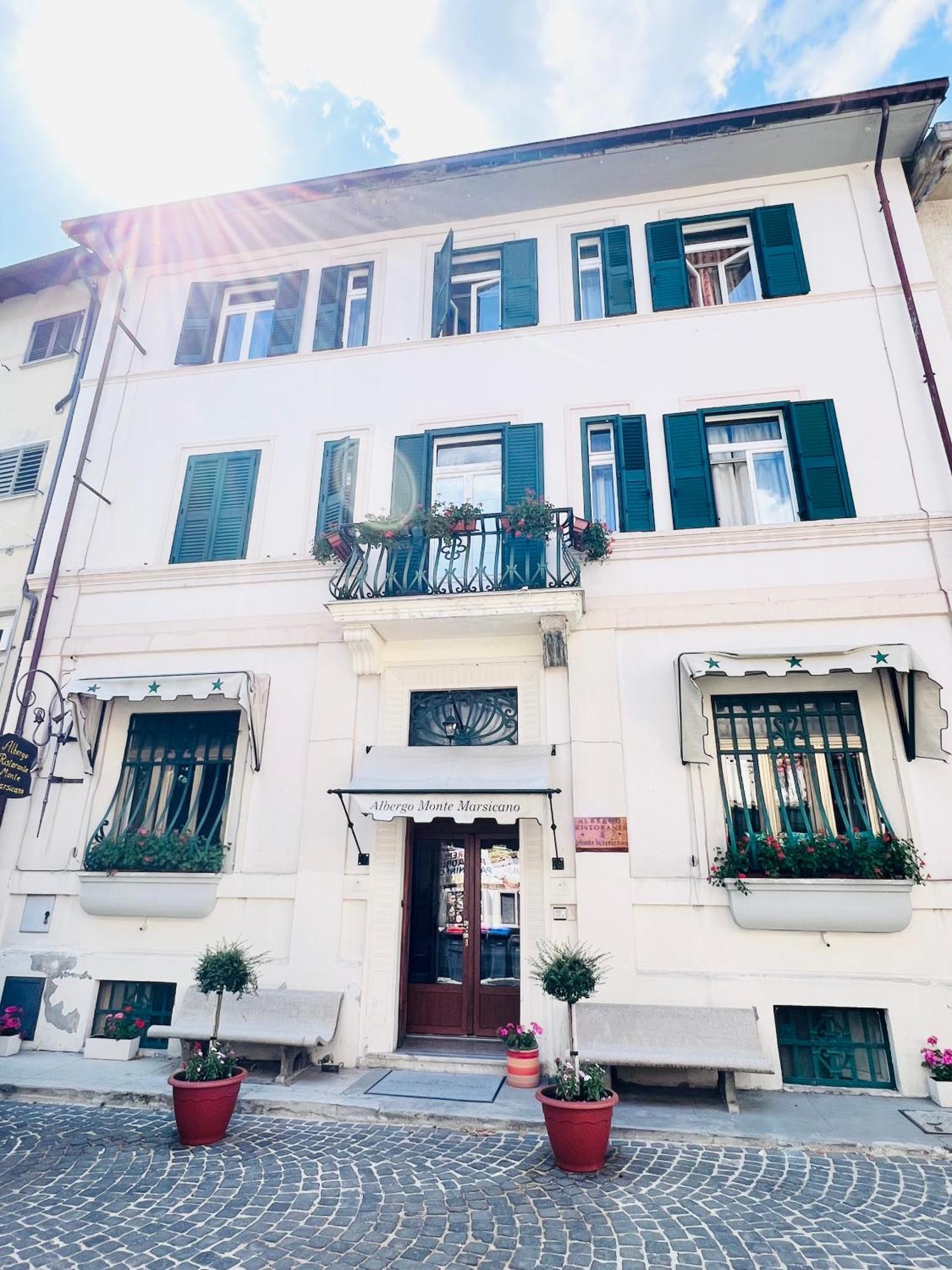 Monte Marsicano Hotel Pescasseroli Exterior foto